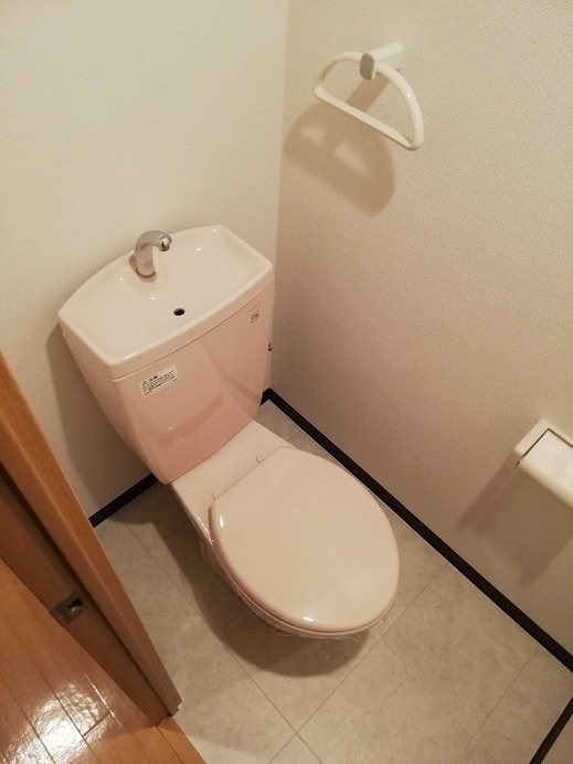 クレオコート和泉中央のトイレ|コンパクトで使いやすいトイレです