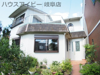 【外観】 | 物件の外観です。岐阜市東鶉中古戸建（二世帯OK!）