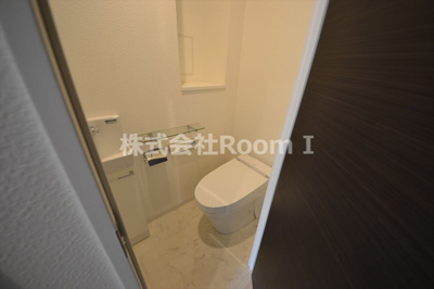 【トイレ】 | ガウディ | 落ち着いた色調のトイレです