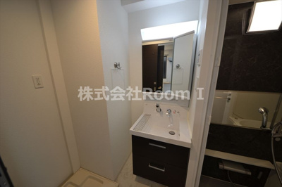 【洗面所】 | ガウディ | 広い洗面スペース