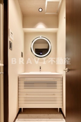ブエナビスタ大手通　BRAVI不動産の独立洗面台|【ブエナビスタ大手通】独立洗面台、朝の身支度には欠かせません