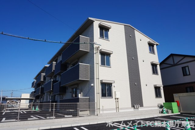 熊本市南区出仲間９丁目のアパート