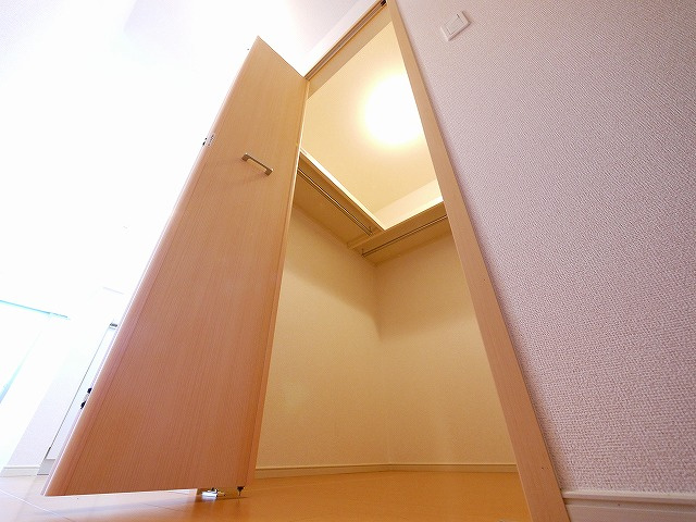 メゾンド・ジュネスの収納|専用の収納スペースです