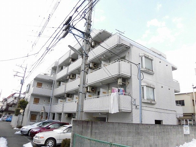 昭島市昭和町５丁目の賃貸マンションの外観