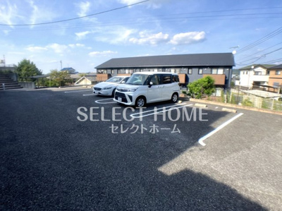 【駐車場】 | リーベ美合 | 駐車場があるので、車を買う予定の方も安心です