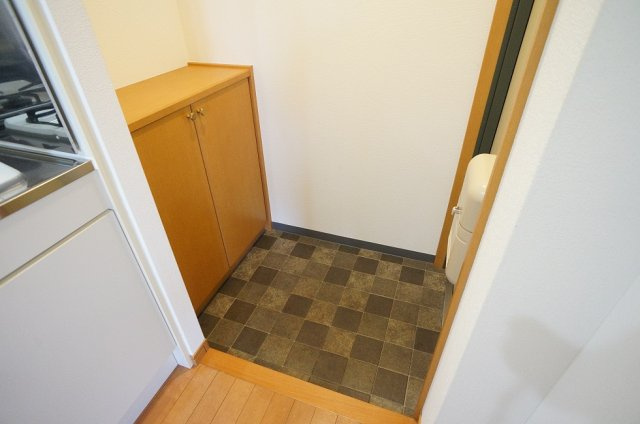 【玄関】 | サンシャルム万代