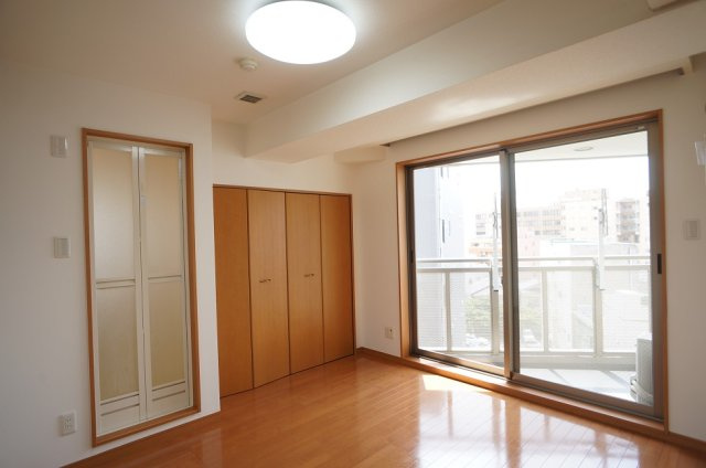 【居間・リビング】 | サンシャルム万代