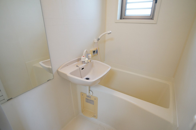 【浴室】 | サンシャルム万代