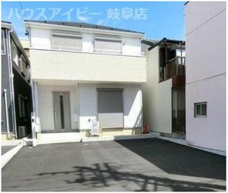 【外観】 | 岐阜市白菊町第4　残り1区画　リビング17帖　パントリー付き　お車スペース並列3台可能