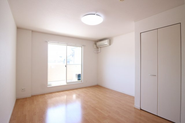 オアシス・アイの居間・リビング