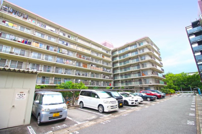 【駐車場】 | コトーハイツ伏見稲荷B棟