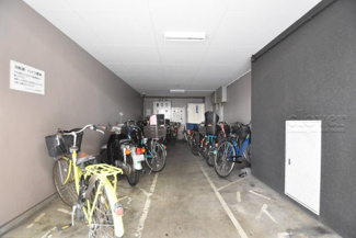 【その他共用部分】 | 駐輪場　バイク置き場