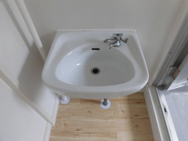 ビレッジハウス関ケ原2号棟の独立洗面台|イメージ写真