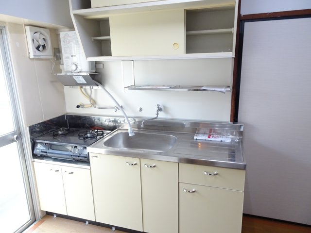 ビレッジハウス関ケ原2号棟のキッチン|イメージ写真