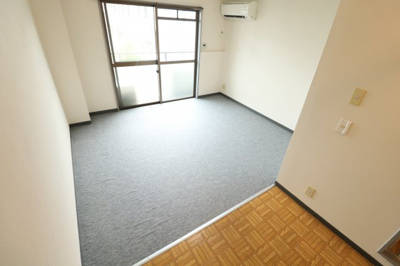 【洋室】 | サンリット西川