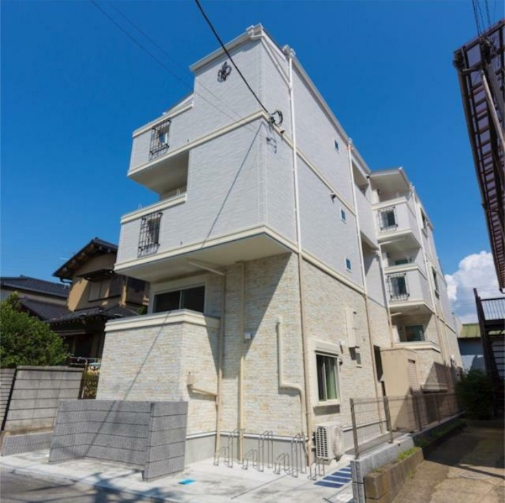 ＥＤＩＦＩＣＥの外観