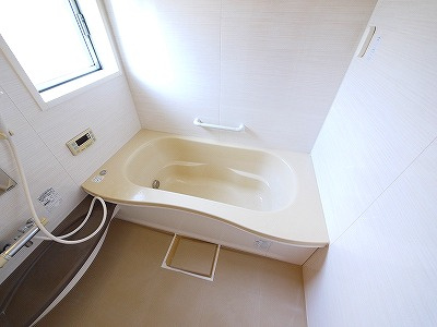 ZENの浴室|コンパクトで使いやすいお風呂です