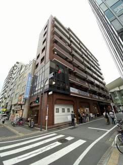 【外観】 | JR京浜東北線・東急池上線・東急多摩川線「蒲田」駅徒歩3分と好立地。
忙しい朝が助かる立地、暮らしにゆとりが生まれます。