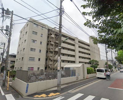 【外観】 | 東蒲田サンハイツ | 6階最上階につき眺望良好！上階からの生活音が無く戸建感覚を味わえます。
。独立性の高い洋室はワークスペースとしても活用できます♪