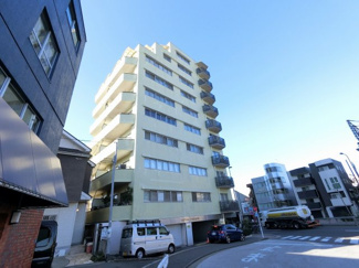 【外観】 | 浅草線「馬込」駅徒歩3分！駅近ならではの便利な住環境も魅力的です。
4.7帖の洋室はワークスペースとしても活用できます♪