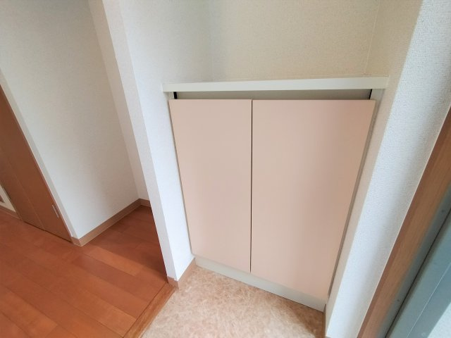 キャッスル常滑　西棟の収納