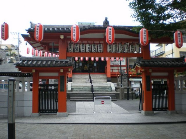 ブランミュール神楽坂の周辺|毘沙門天