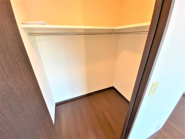 キャッスル常滑　南棟の収納