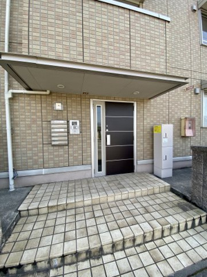 【エントランス】 | グランフィールド重根