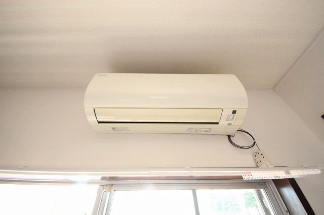 アワノハイツの設備|エアコンです