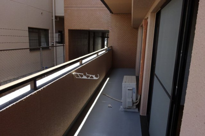 【バルコニー】 | ティファニー