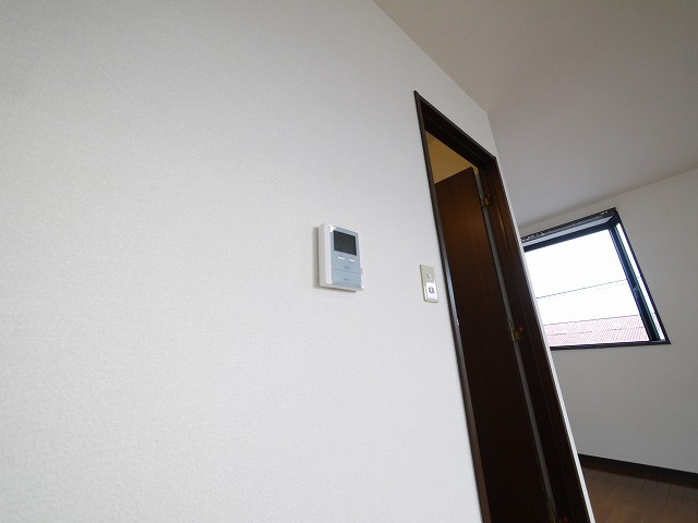 日吉丸産業ビルのセキュリティ|モニター付きインターホンです