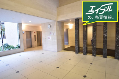 【エントランス】 | BELISTA東淀川大桐 A棟 | 清潔感のあるエントランスで管理が行き届いているマンションです。
