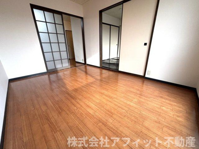 【居間・リビング】 | メゾン・サントピアＡ | 洋室6帖
