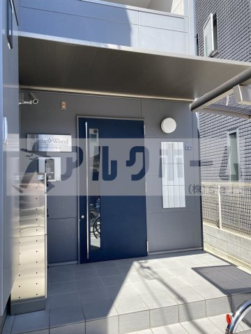 ステラウッド旭ケ丘のエントランス