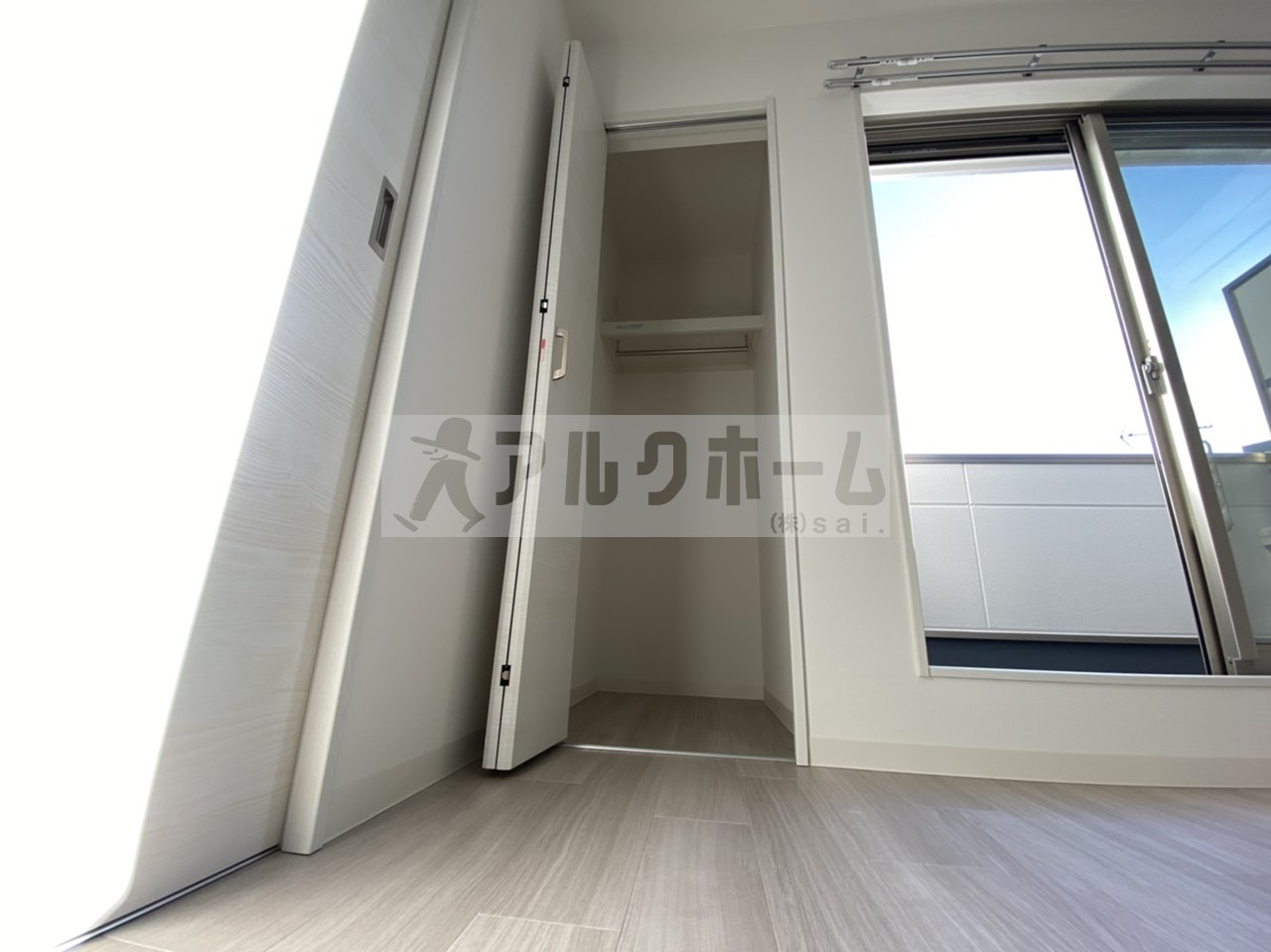 ステラウッド旭ケ丘の収納|ステラウッド旭ケ丘（柏原市旭ケ丘・河内国分駅）　クローゼット