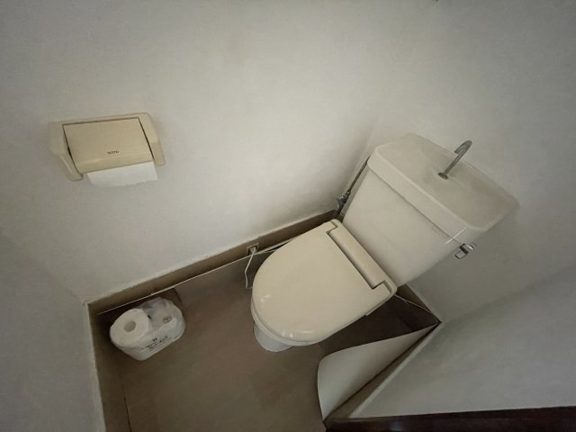 佐藤邸のトイレ