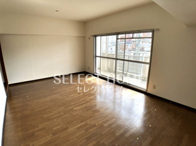  | ラフィーネ六名