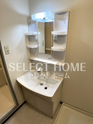 【独立洗面台】 | ラフィーネ六名 | 独立洗面台で身支度をすべて済ませてしまいましょう