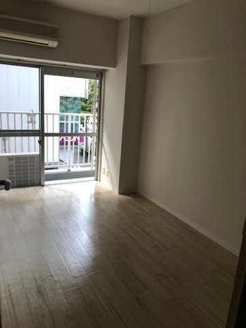中銀京橋マンションの内装