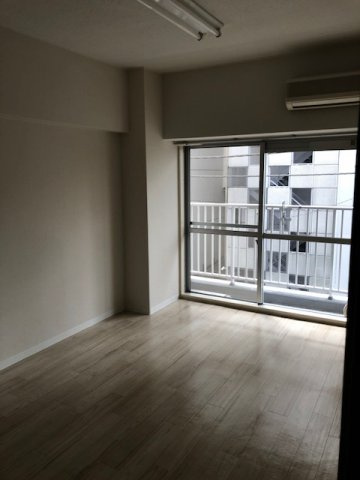 中銀京橋マンションの内装
