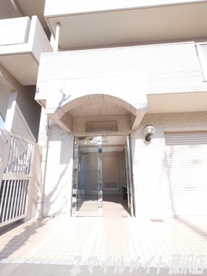 【エントランス】 | 藤マンション | 現況と異なる場合、現況優先となります。