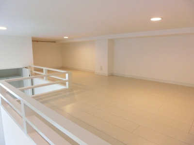 【寝室】 | パロアルト３