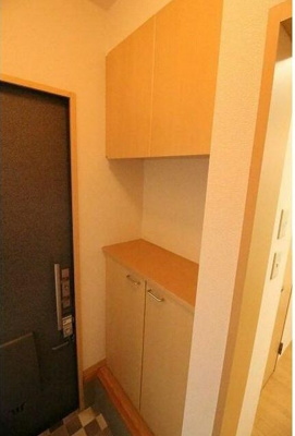 【玄関】 | カサベルデ | 収納もある玄関です