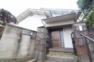 富岡西1丁目貸家の画像