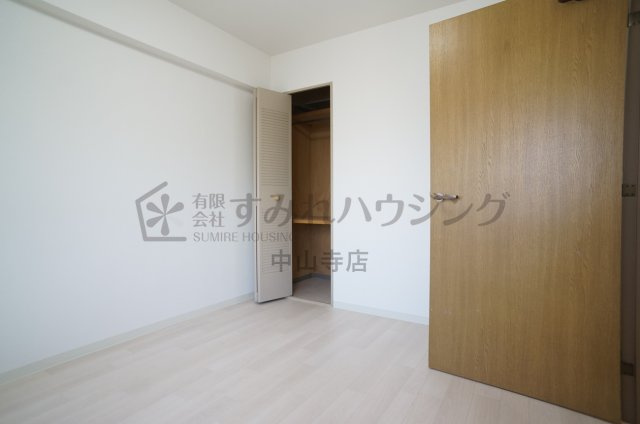 ファミール安倉の寝室