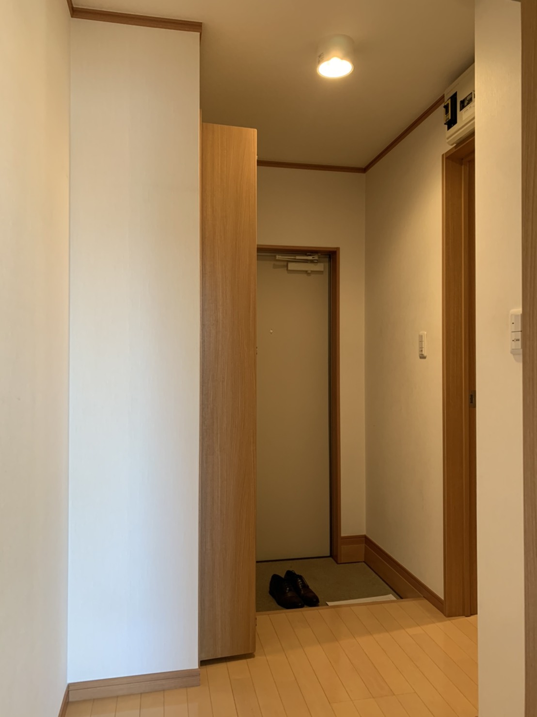 シャッセ中原の玄関