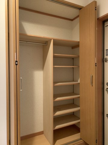シャッセ中原の収納
