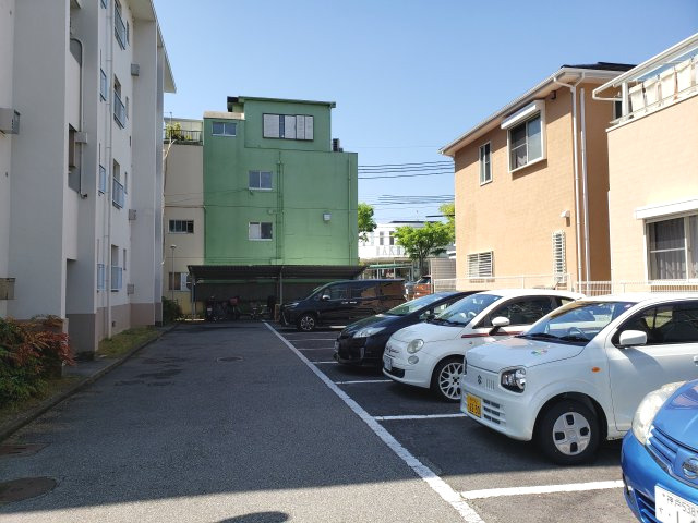 垂水農住団地5号棟の駐車場|☆神戸市垂水区　垂水農住団地☆
