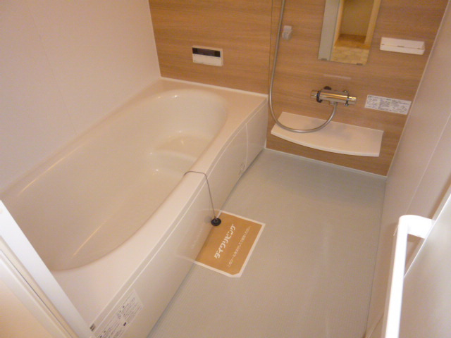 メゾン・グランディールの浴室|追い焚きバス