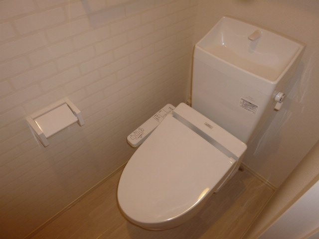 メゾン・グランディールのトイレ|温水洗浄便座